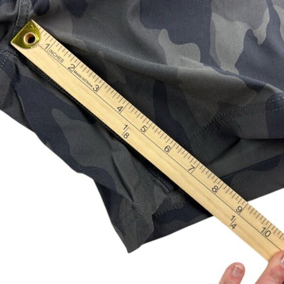 Prana Short Halle Plus II Charcoal Camo Women's Size 18W - Picture 4 of 9